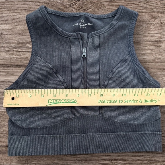 Aerie Gray zip sports bra/athletic top size Medium - Picture 3 of 4